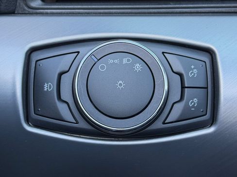Used 2019 Ford Mustang Premium RWD image 26