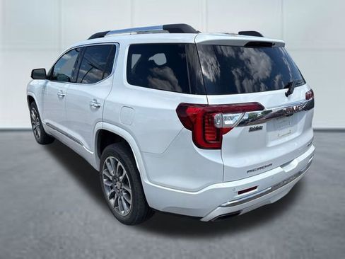 Used 2022 GMC Acadia Denali w/ Denali Technology Package AWD/4WD image 2