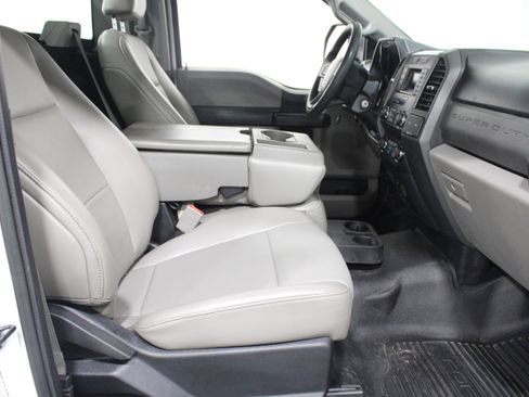 Used 2019 Ford F350 XL w/ Power Equipment Group RWD image 19
