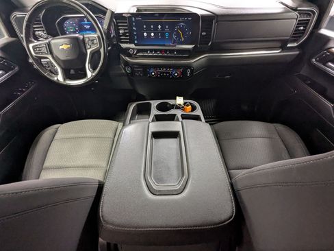 Used 2024 Chevrolet Silverado 2500 LT w/ Convenience Package AWD/4WD image 21