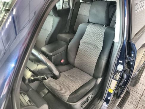 Used 2020 Toyota 4Runner SR5 AWD/4WD image 11