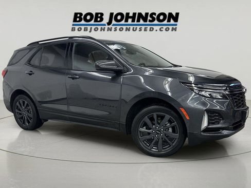Used 2023 Chevrolet Equinox RS image 1