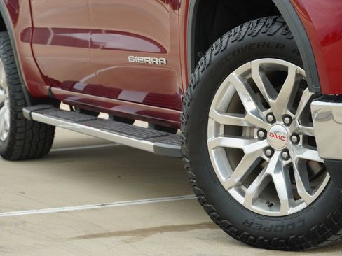 Used 2021 GMC Sierra 1500 SLT w/ SLT Premium Plus Package image 3