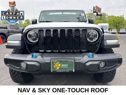 Used 2023 Jeep Wrangler Unlimited w/ Sun & Screen Package