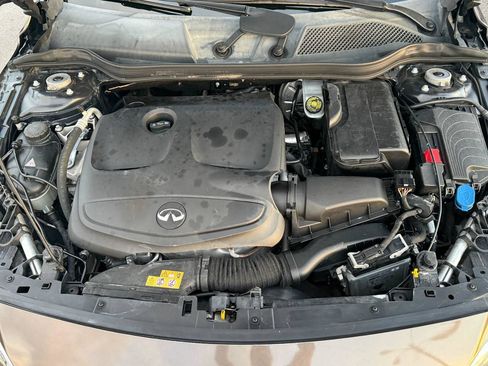 Used 2017 INFINITI QX30 FWD image 50