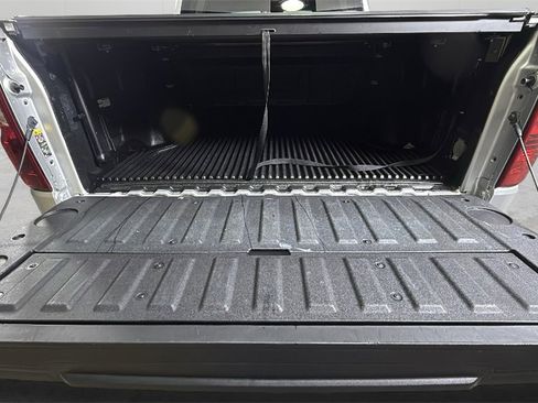 Used 2022 Chevrolet Silverado 1500 Custom Trail Boss w/ LPO, Dark Essentials Package image 33