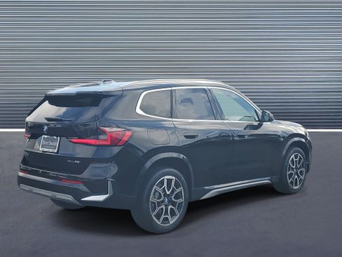 New 2026 BMW X1 xDrive28i w/ Technology Package image 3