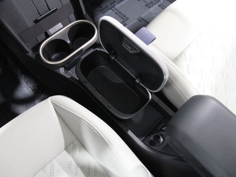 Certified 2025 MINI Cooper S image 16