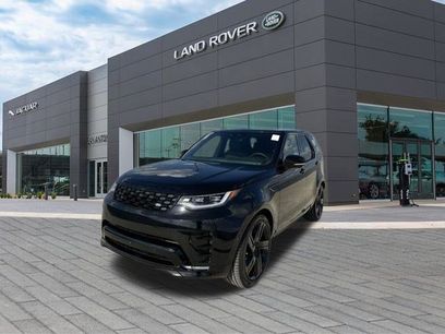 New 2025 Land Rover Discovery Dynamic SE