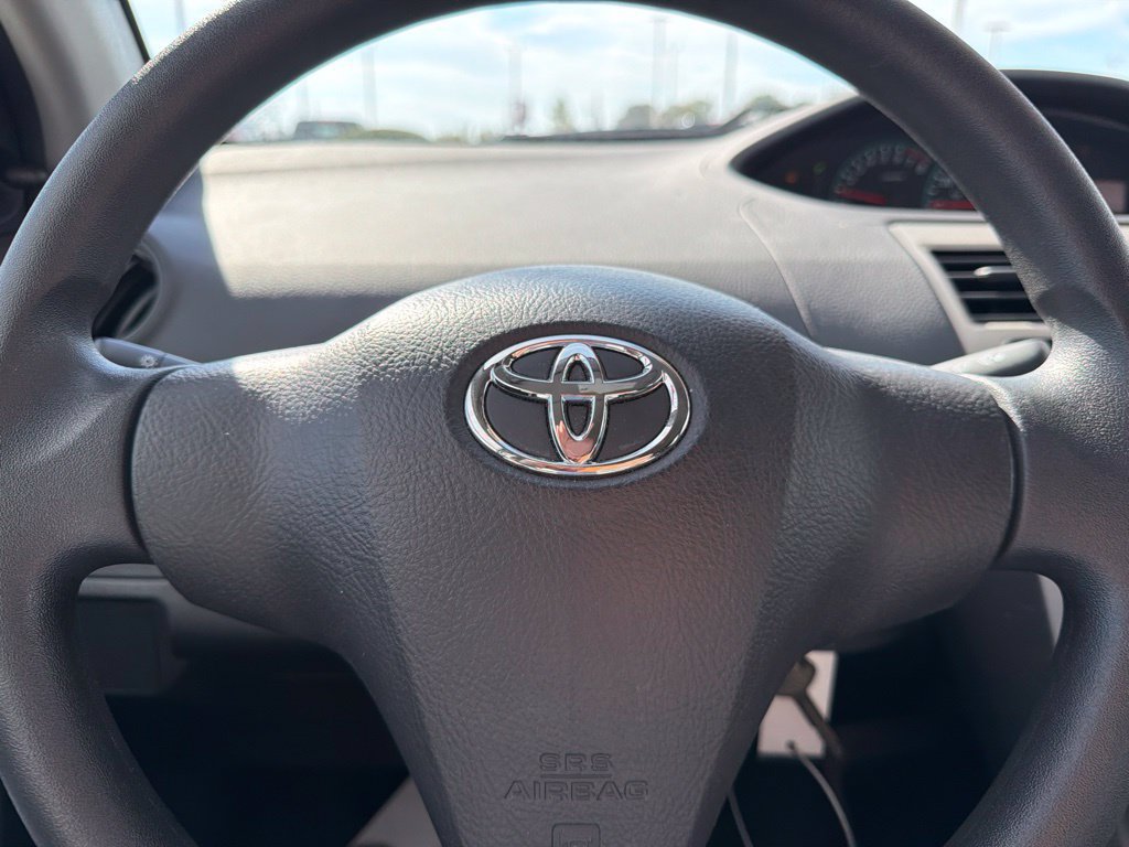 Used 2009 Toyota Yaris Sedan w/ Convenience Pkg FWD image 20