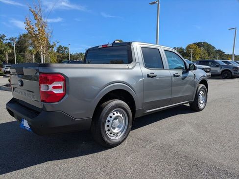 New 2025 Ford Maverick XL image 4