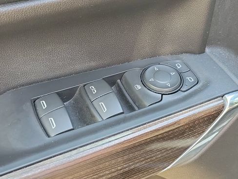Used 2021 Chevrolet Silverado 1500 RST AWD/4WD image 23