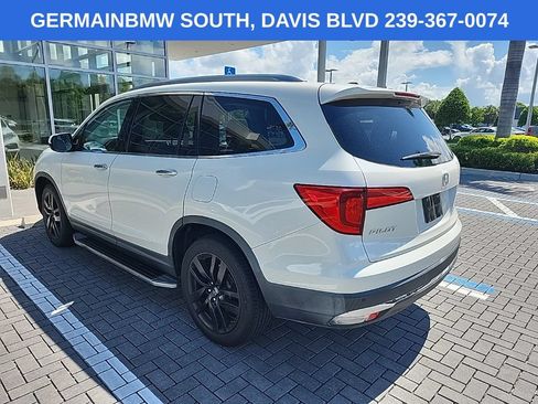 Used 2017 Honda Pilot Elite image 4