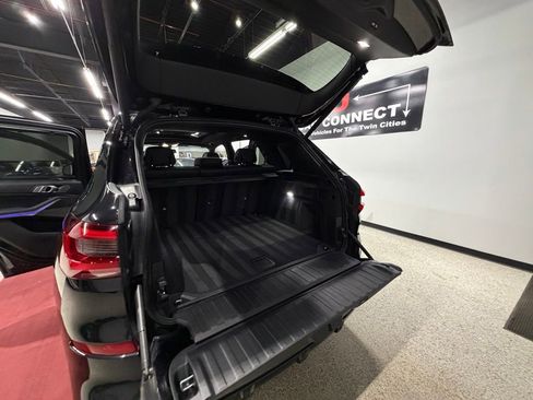 Used 2020 BMW X5 xDrive40i w/ M Sport Package image 56
