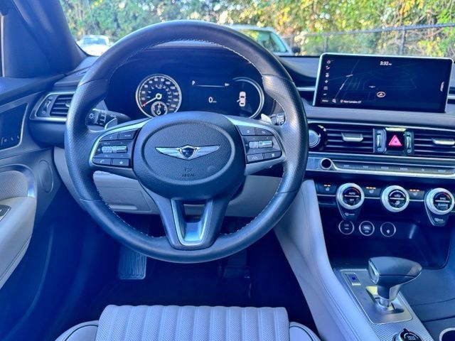 Used 2022 Genesis G70 2.0T w/ Prestige Package AWD/4WD image 28