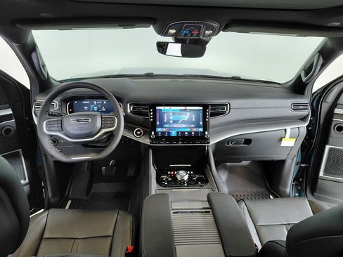 New 2026 Jeep Grand Wagoneer 4WD image 20