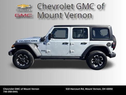 Used 2024 Jeep Wrangler Unlimited Rubicon 4xe image 2