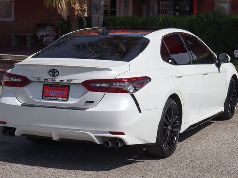 Used 2021 Toyota Camry XSE FWD image 8