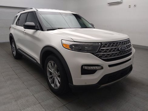 Used 2021 Ford Explorer Limited AWD/4WD image 13