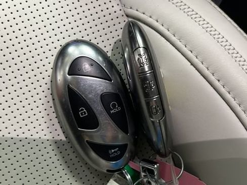Used 2024 Hyundai Santa Fe Calligraphy AWD/4WD image 44