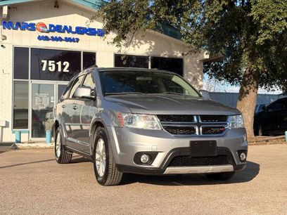 Used 2016 Dodge Journey SXT w/ Comfort/Convenience Group