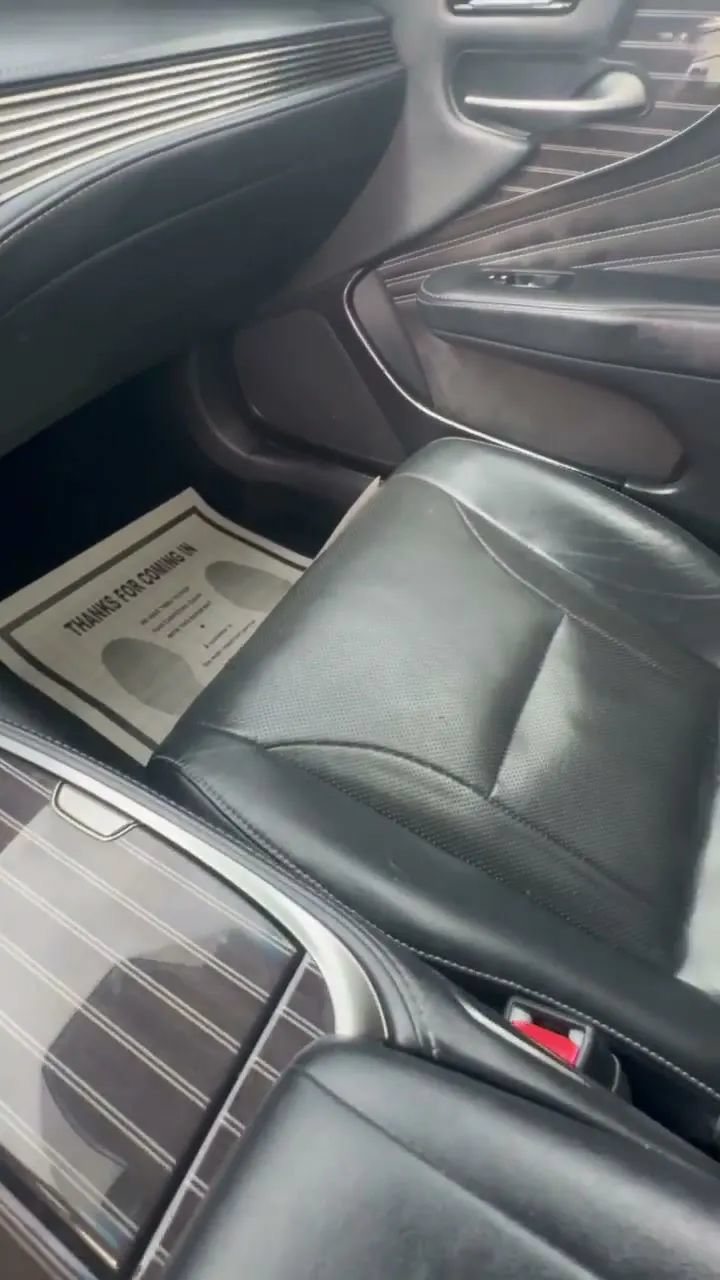 Used 2018 Lexus LS 500h AWD w/ Accessory Package (Z1) image 63