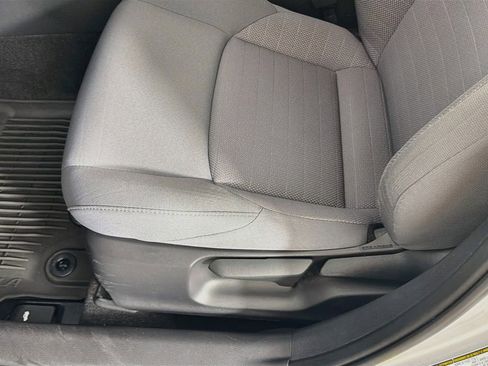 Used 2024 Toyota Corolla SE FWD image 24