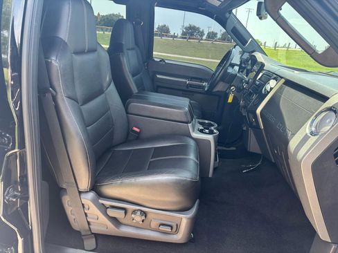 Used 2009 Ford F350 Harley-Davidson AWD/4WD image 10