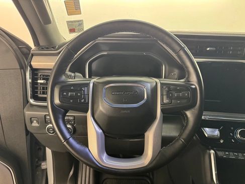 Used 2025 GMC Sierra 1500 Denali AWD/4WD image 21