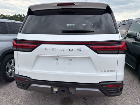 Used 2023 Lexus LX 600 4WD w/ Appearance Package image 6