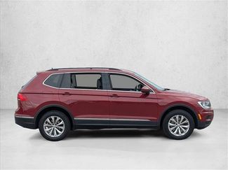 Used 2018 Volkswagen Tiguan SE video 4