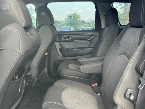 Used 2013 Chevrolet Traverse LT image 10