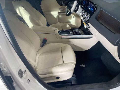 New 2026 Mercedes-Benz GLA 250 4MATIC image 21