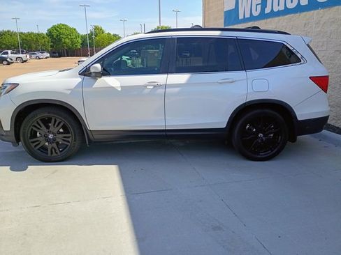 Used 2021 Honda Pilot Special Edition image 3