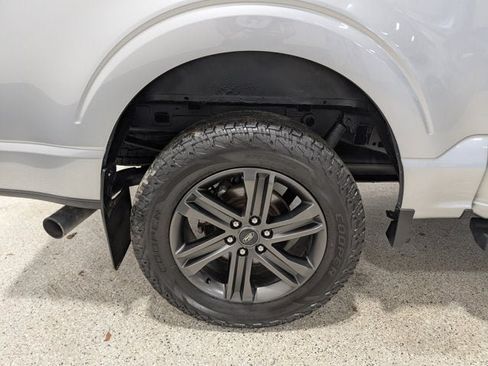 Used 2021 Ford F150 Lariat w/ Equipment Group 502A High AWD/4WD image 14