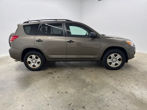 Used 2012 Toyota RAV4 4WD w/ Value Pkg image 4