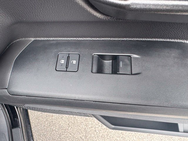 Used 2024 Toyota Tacoma SR RWD image 31