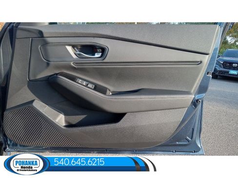 New 2025 Honda Accord Hybrid Touring image 31
