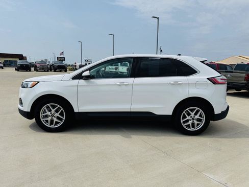 Used 2024 Ford Edge SEL AWD/4WD image 32