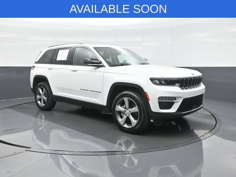 Used 2022 Jeep Grand Cherokee Limited AWD/4WD image 1