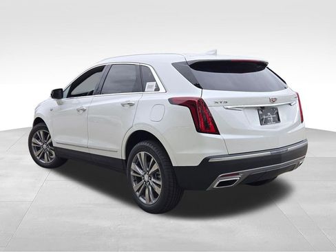 New 2025 Cadillac XT5 Premium Luxury FWD image 13