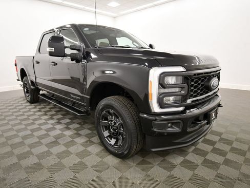 Used 2023 Ford F350 Lariat w/ Lariat Ultimate Package AWD/4WD image 10
