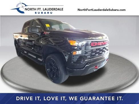 Used 2025 Chevrolet Silverado 1500 Custom Trail Boss AWD/4WD image 1