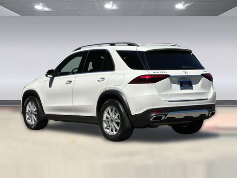 Certified 2025 Mercedes-Benz GLE 450e 4MATIC image 3