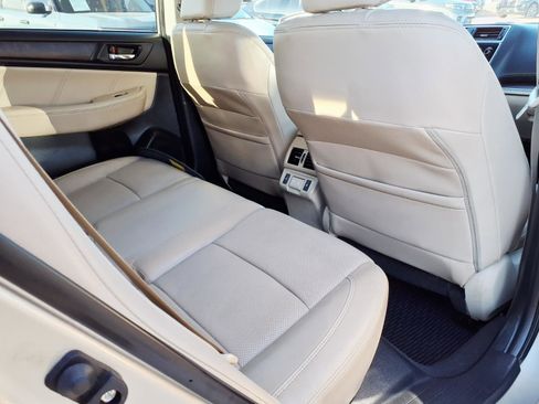 Used 2019 Subaru Outback 2.5i Limited image 13