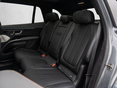 Certified 2023 Mercedes-Benz EQS 580 4MATIC SUV image 22