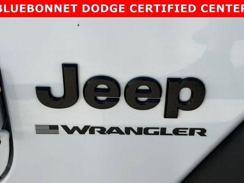 Used 2023 Jeep Wrangler Sport AWD/4WD image 5