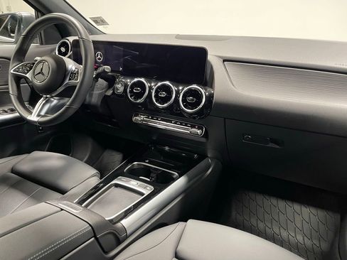 Used 2026 Mercedes-Benz GLA 250 4MATIC image 28