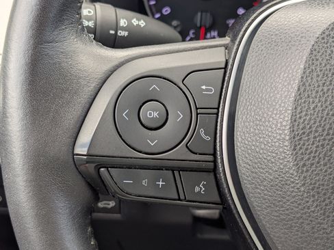 Used 2020 Toyota RAV4 XLE Premium w/ All Weather Liner Package FWD image 20