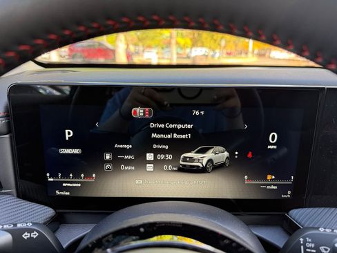 New 2026 Nissan Kicks SR w/ SR Premium Package image 29